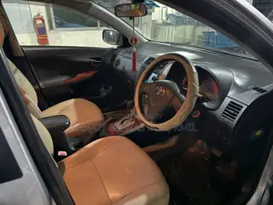 Toyota Axio 2012 Silver