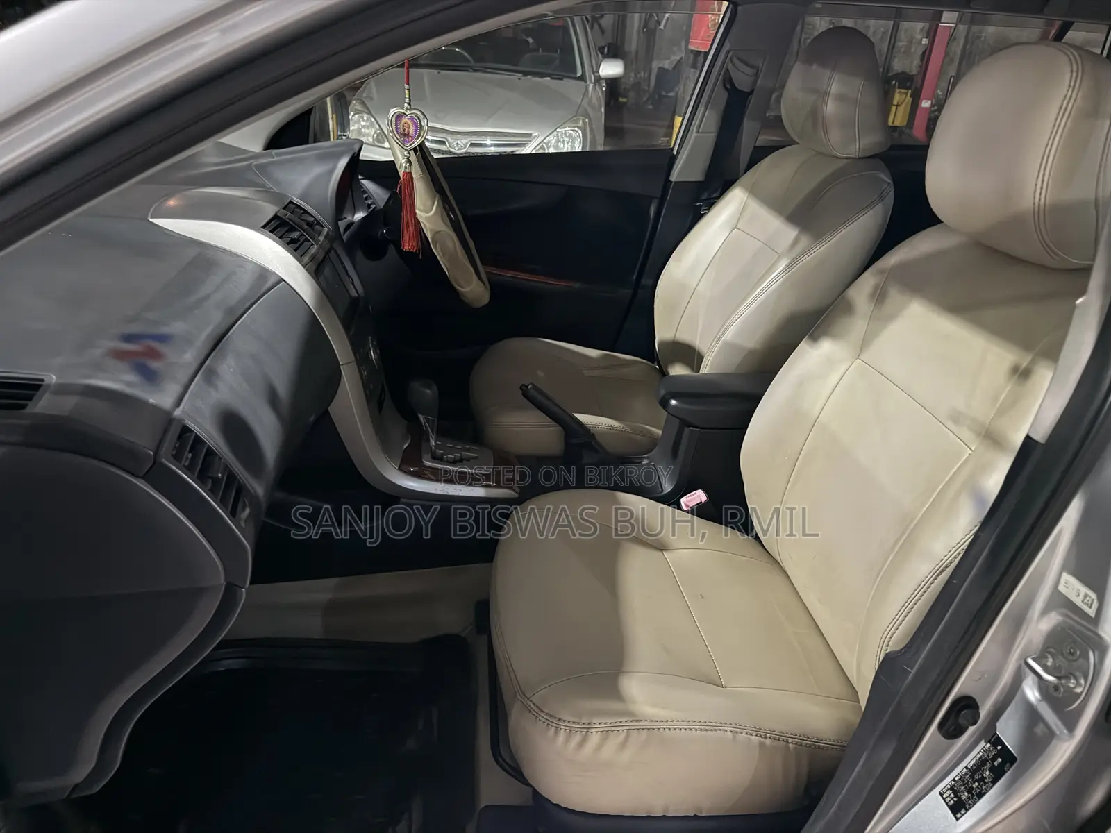Toyota Axio 2012 Silver