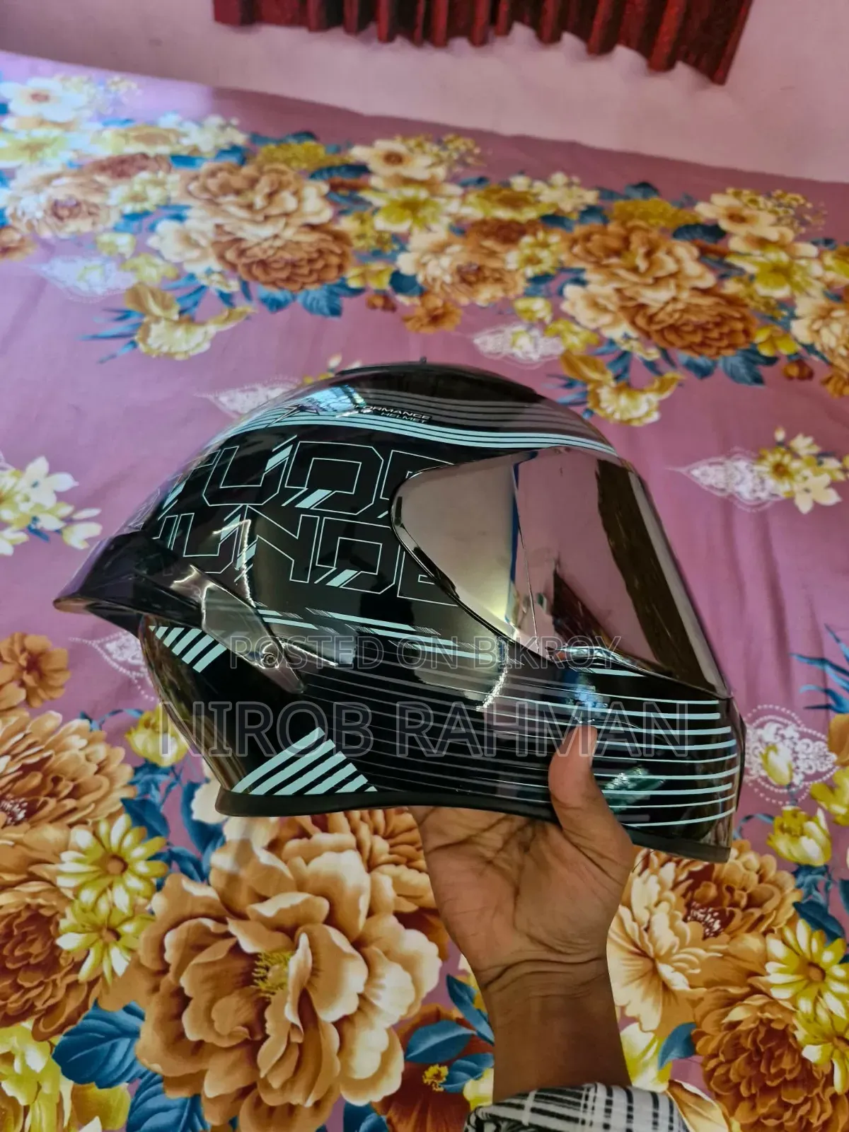 Stude Helmet