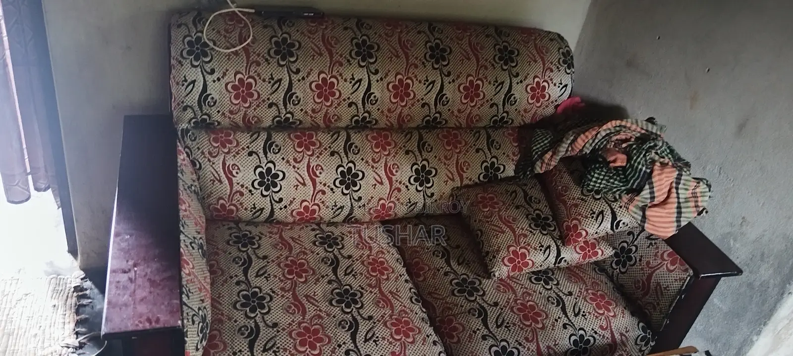 Used cushion sofa, like new