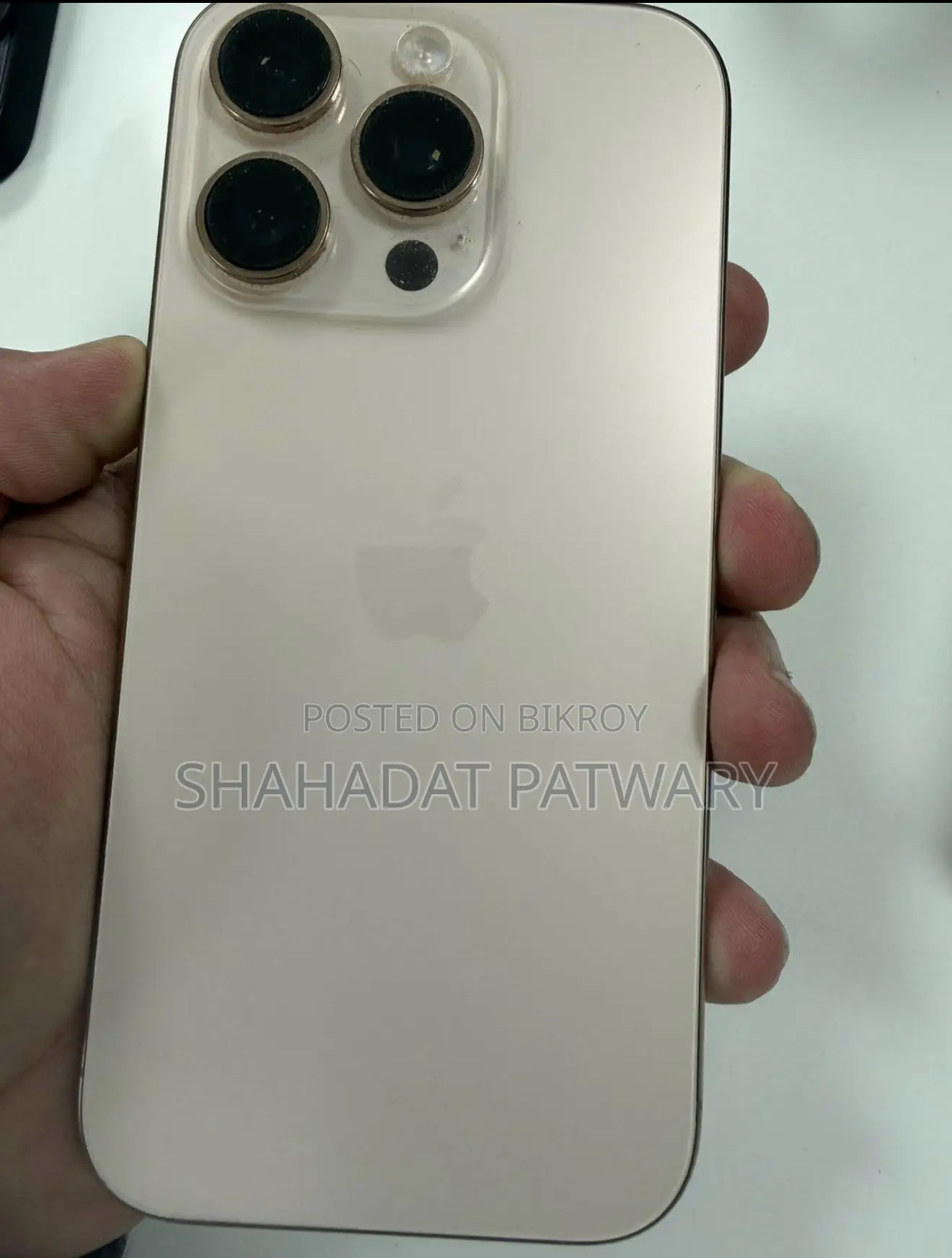 অ্যাপল আইফোন ১৬ প্রো ১২৮ জিবি গোল্ড