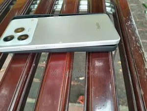 New Helio 128 GB White