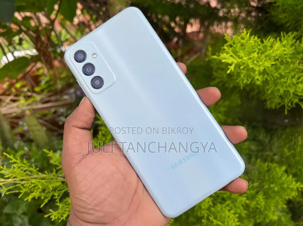 New Samsung Galaxy F13 128 GB Blue