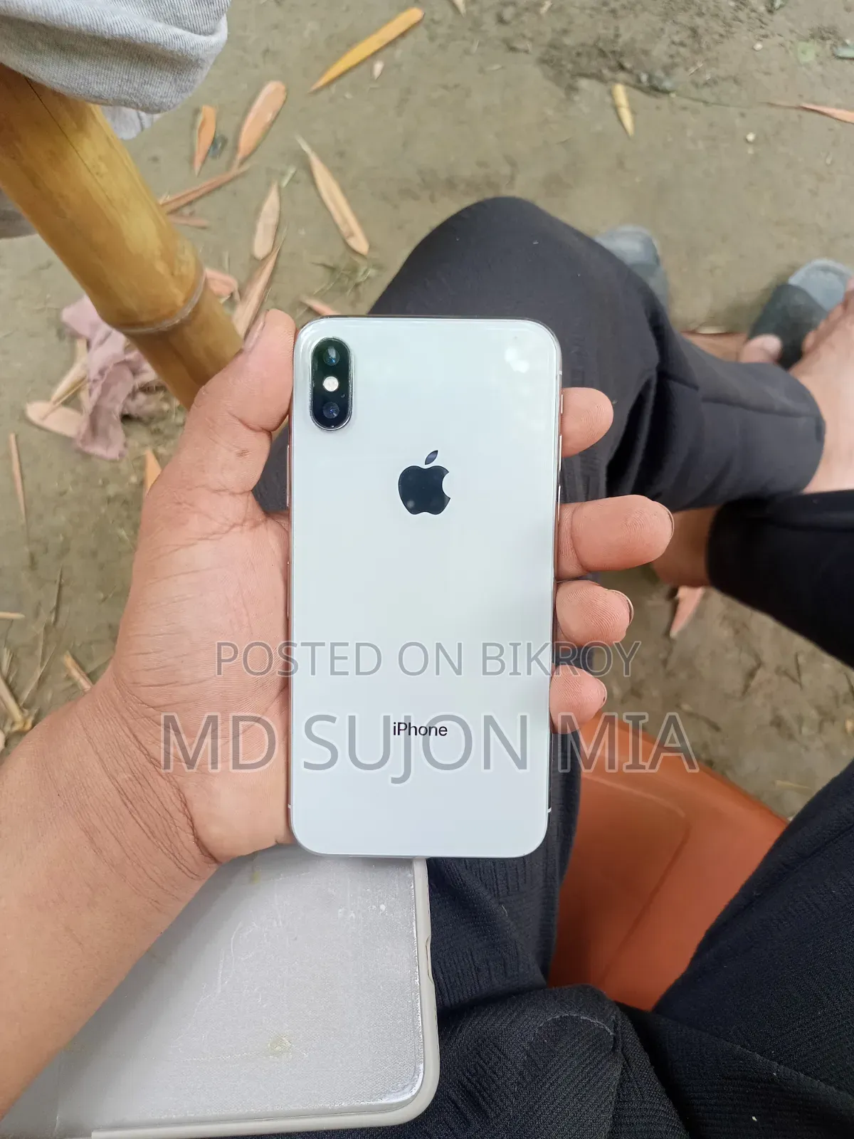 Apple iPhone X 64 GB White