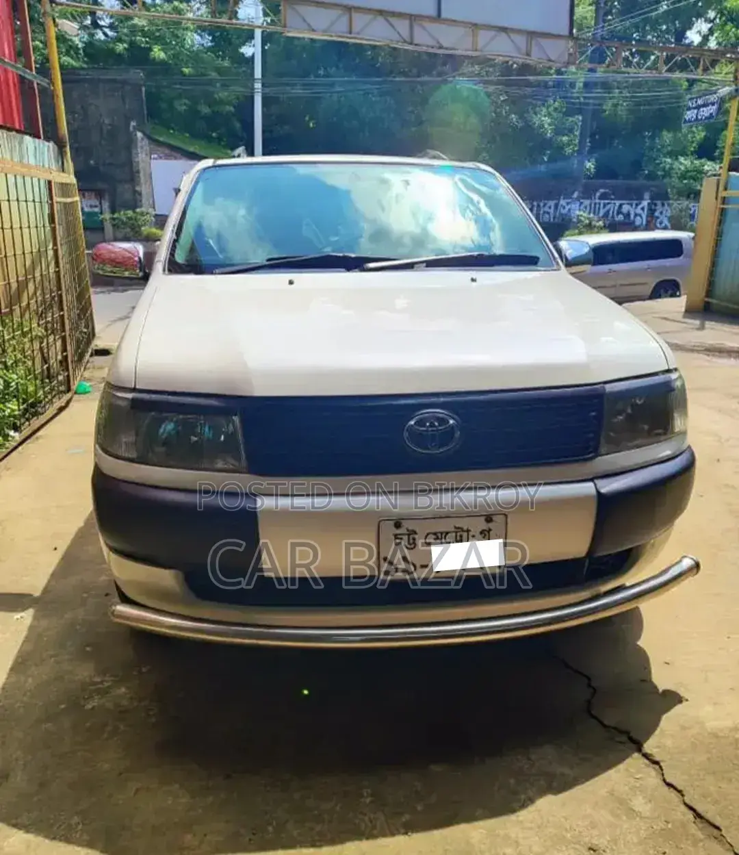 Toyota Probox 1.5 GL Two-Wheel Drive 2004 Silver