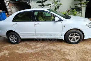 Toyota Corolla 2006 White