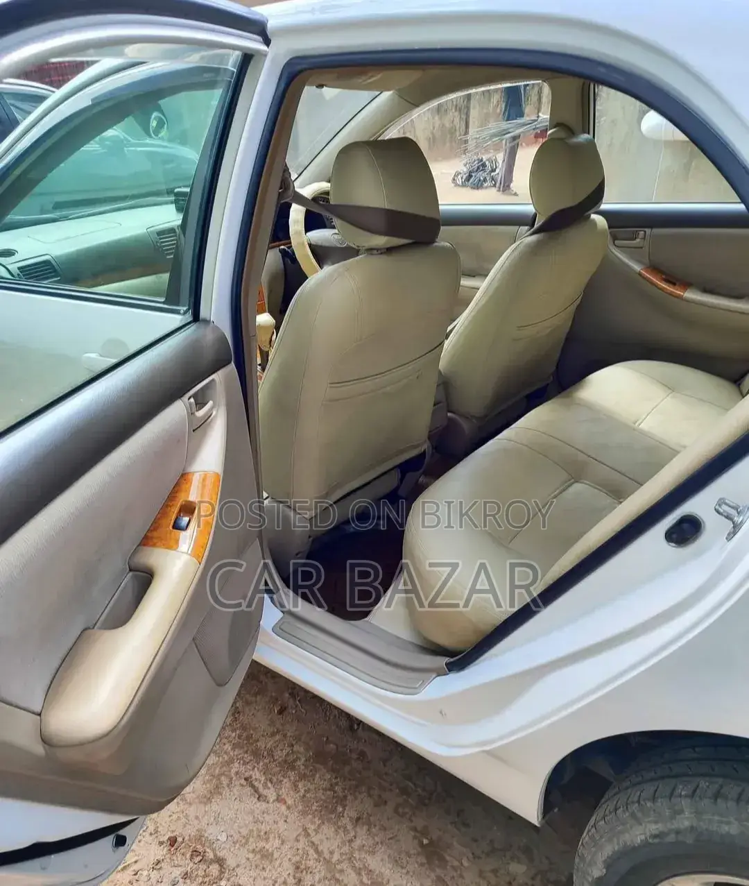 Toyota Corolla 2006 White
