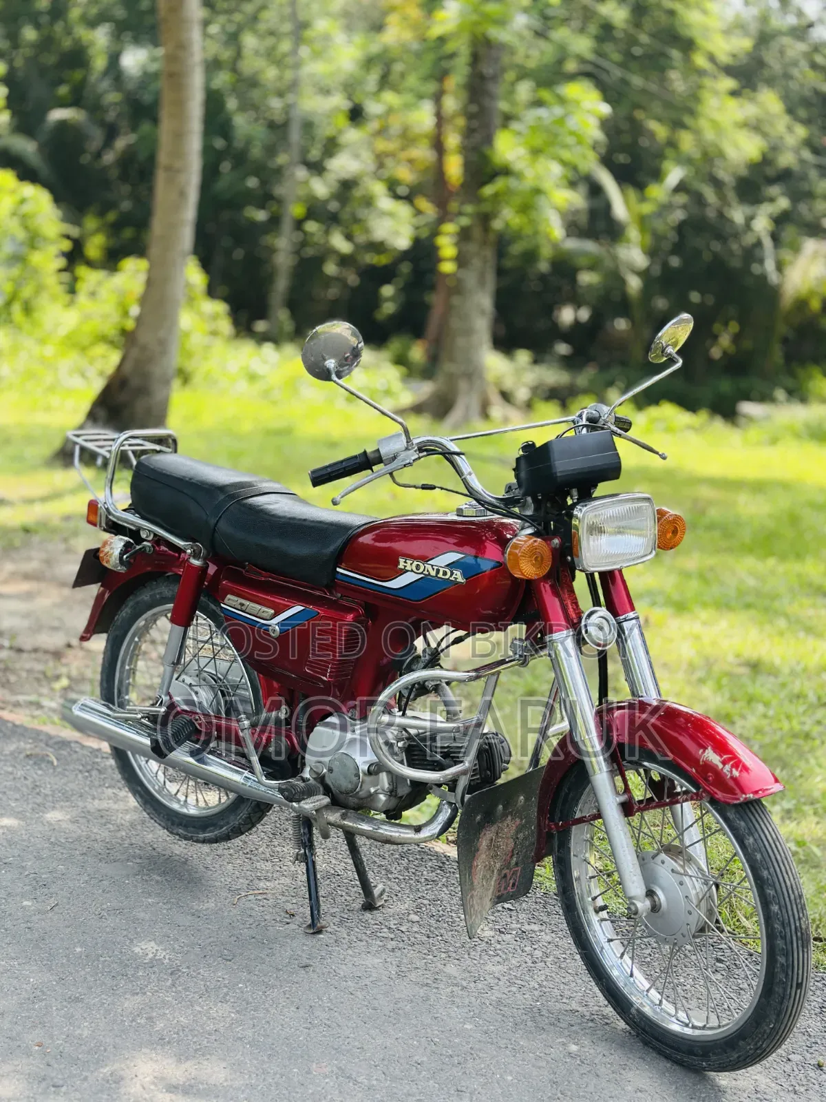 Honda 1994 Red