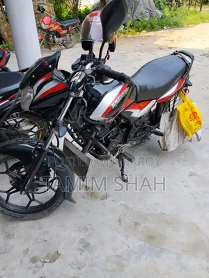 Bajaj Discover 125 2023 Black