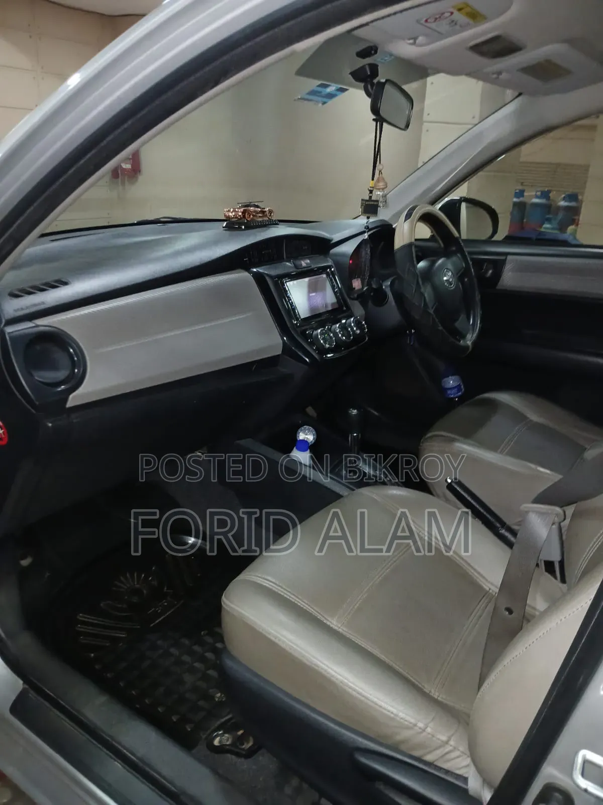 Toyota Axio 2013 Silver