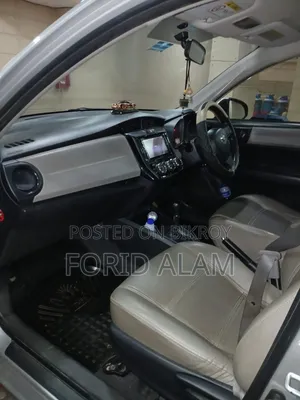 Toyota Axio 2013 Silver
