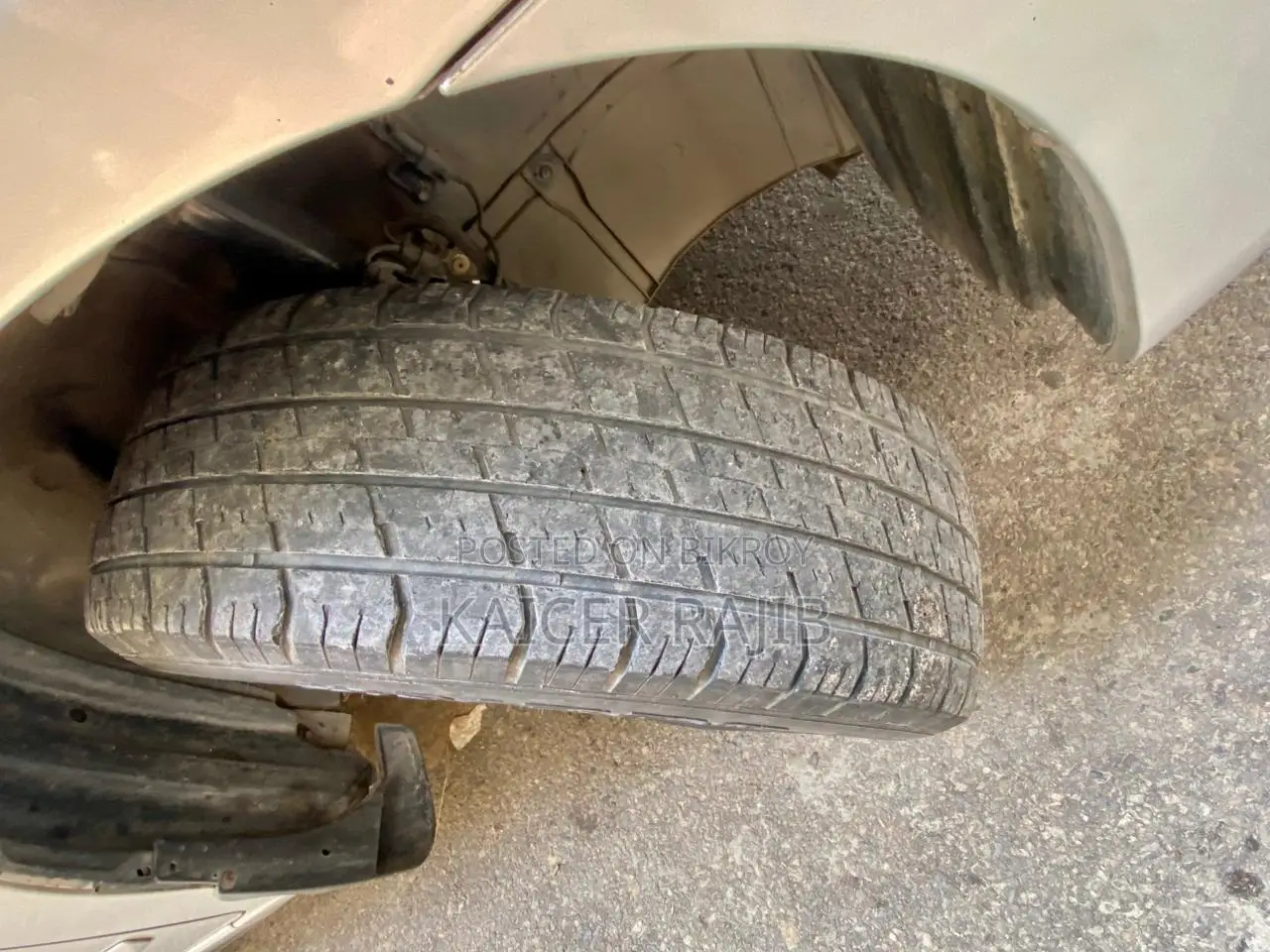 Toyota Premio 1.5 Front-Wheel Drive 2010 Silver