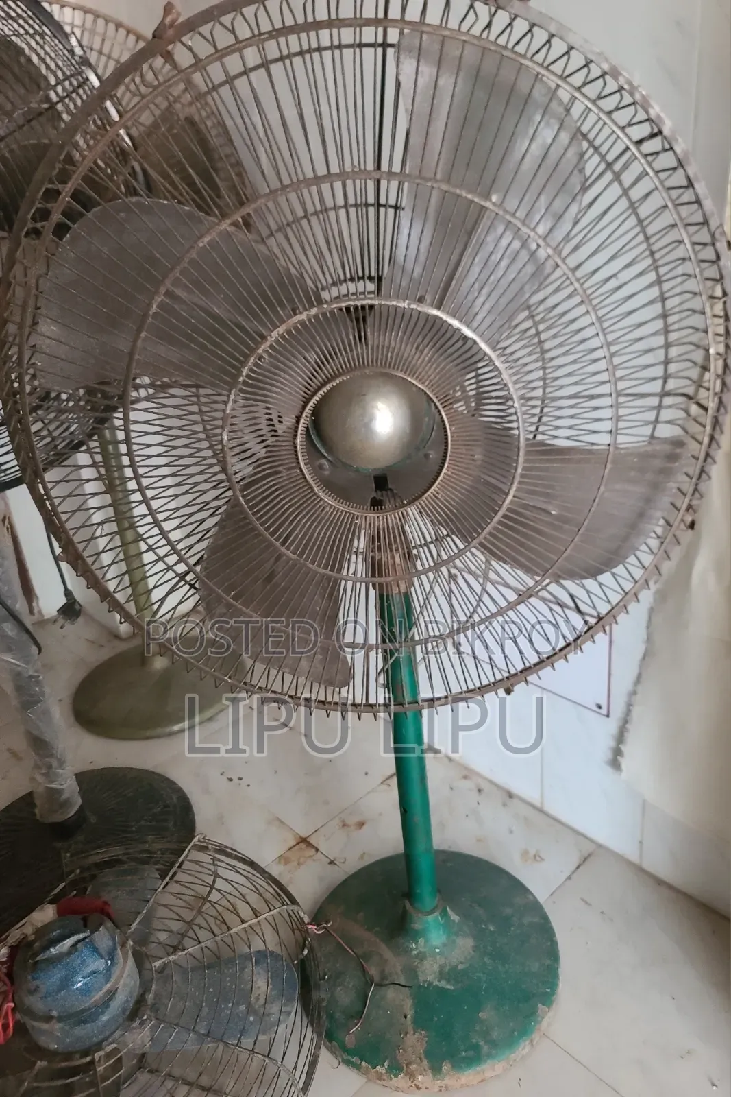 স্ট্যান্ড ফ্যান জিএফসি ব্র্যান্ড