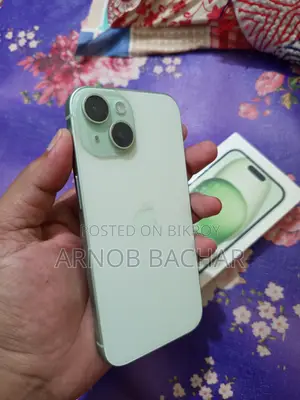 New Apple iPhone 15 128 GB Green
