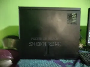 Desktop Computer Dell 4GB Intel Core I3 SSD 320GB