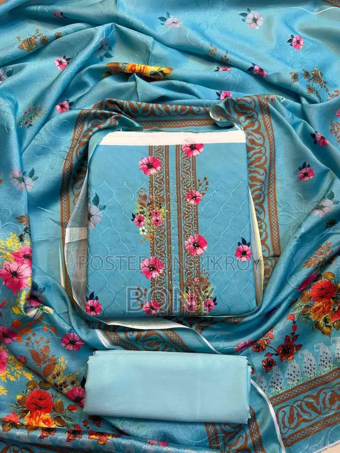 Three-piece silk fabric