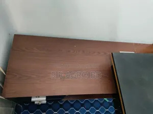 সিইও টেবিল চেয়ার