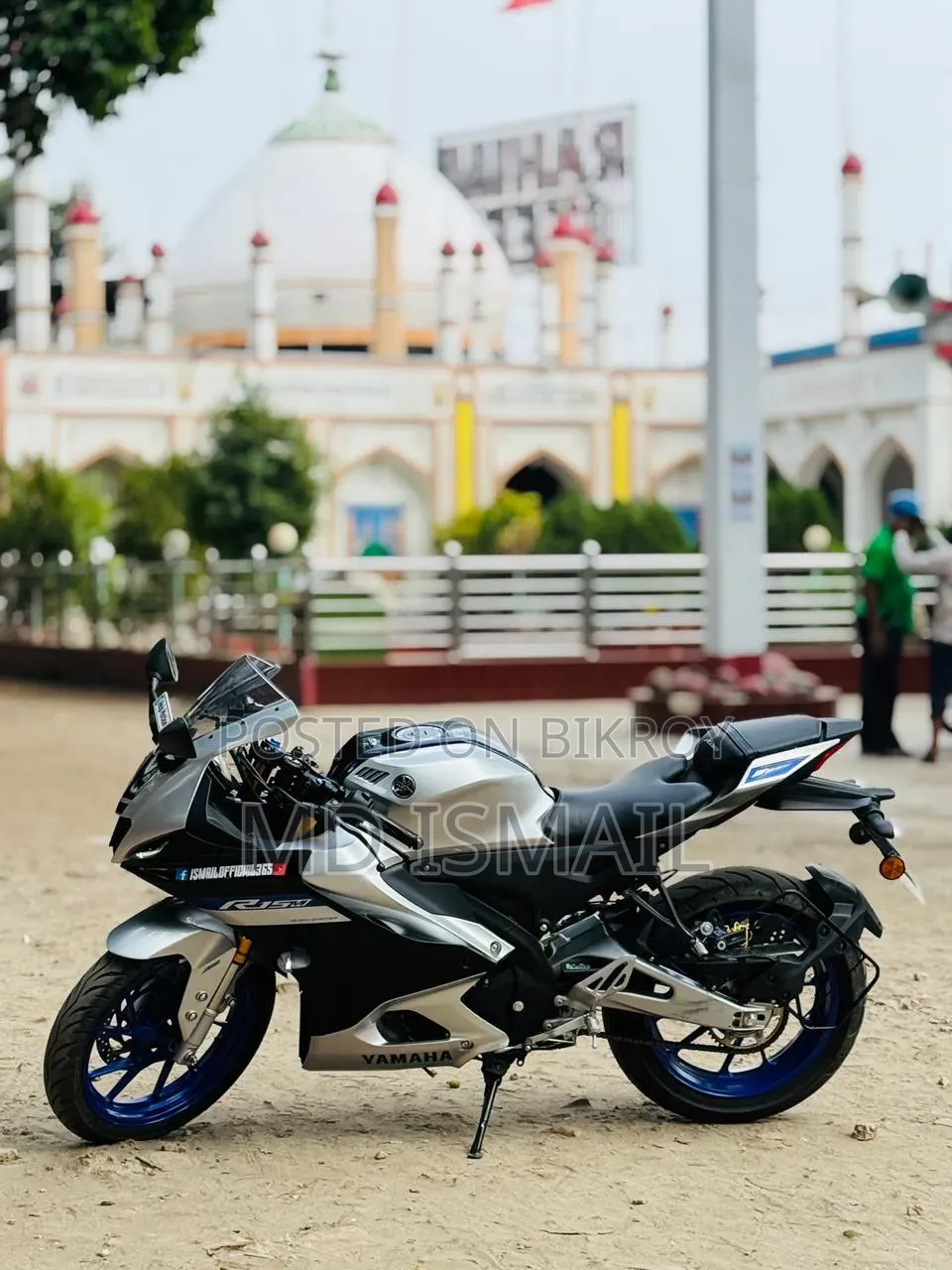 Yamaha 2025 Silver
