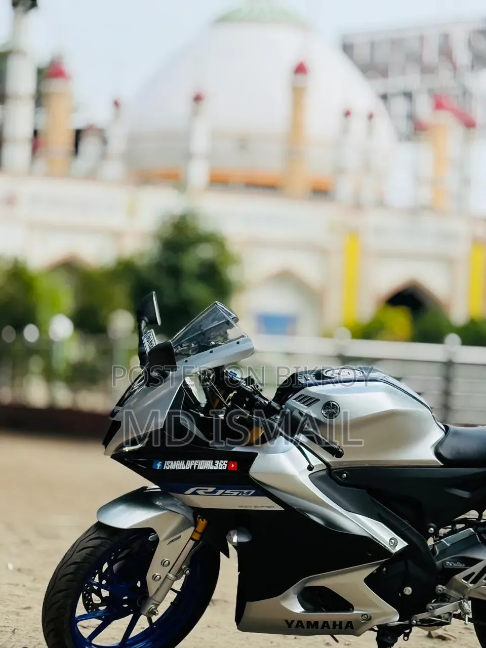 Yamaha 2025 Silver