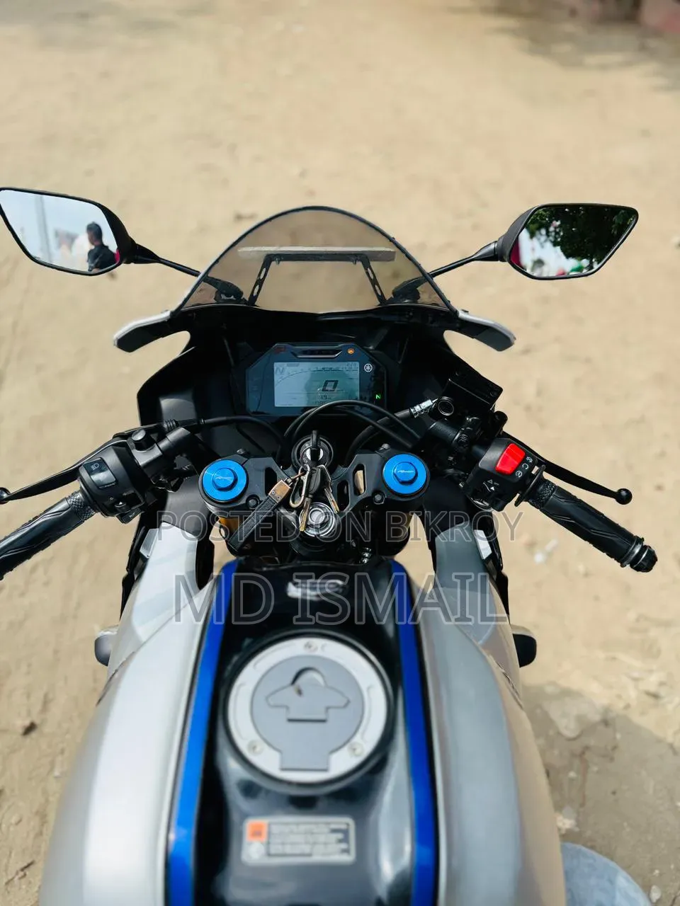 Yamaha 2025 Silver