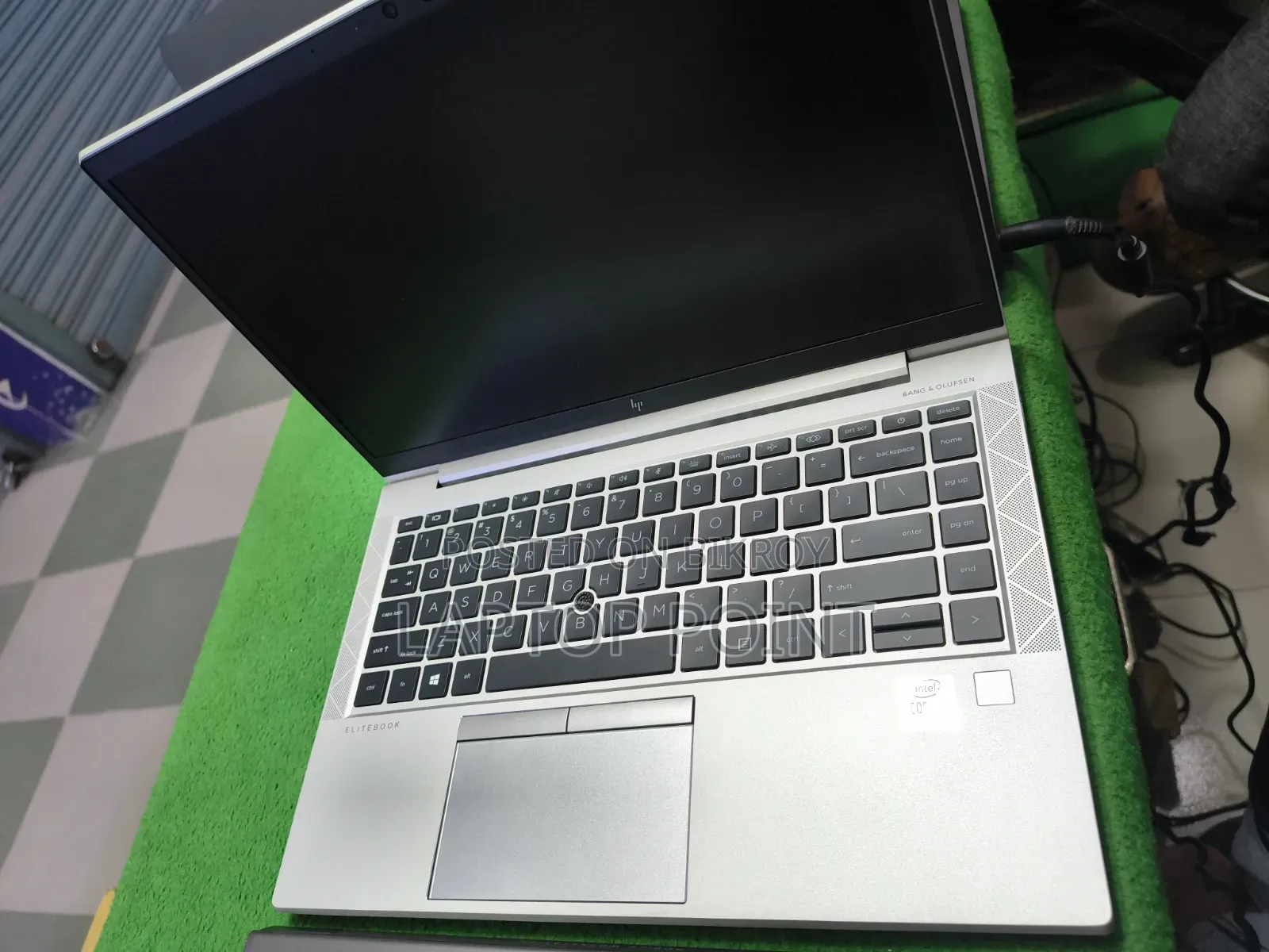 ল্যাপটপ HP EliteBook 840 G7 ৮ জিবি ইন্টেল কোর আই৫ এসএসডি ২৫৬ জিবি