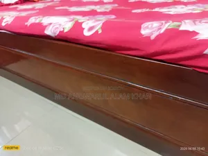 Mahogany Bed