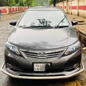 টয়োটা অ্যালিয়ন ২০১৩ ধূসর