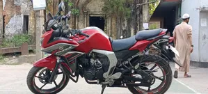 Yamaha 2018 Red