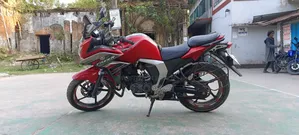 Yamaha 2018 Red
