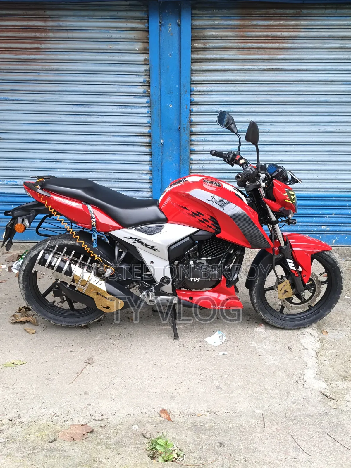 TVS Apache 160 4V 2020 Red