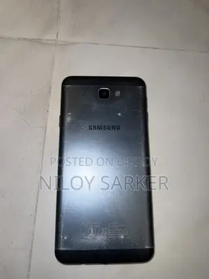 Samsung Galaxy J7 NXT 16 GB Black