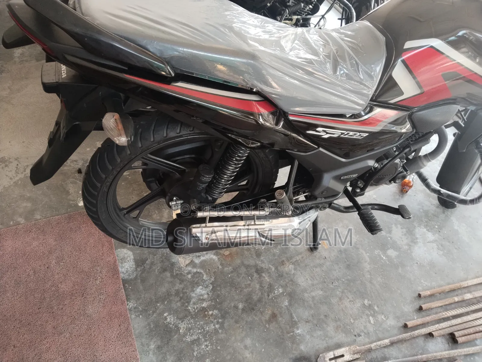 নিউ হোন্ডা সিবি ২০২৪ ব্ল্যাক