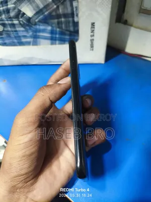 Samsung Galaxy J4 Plus 32 GB Black