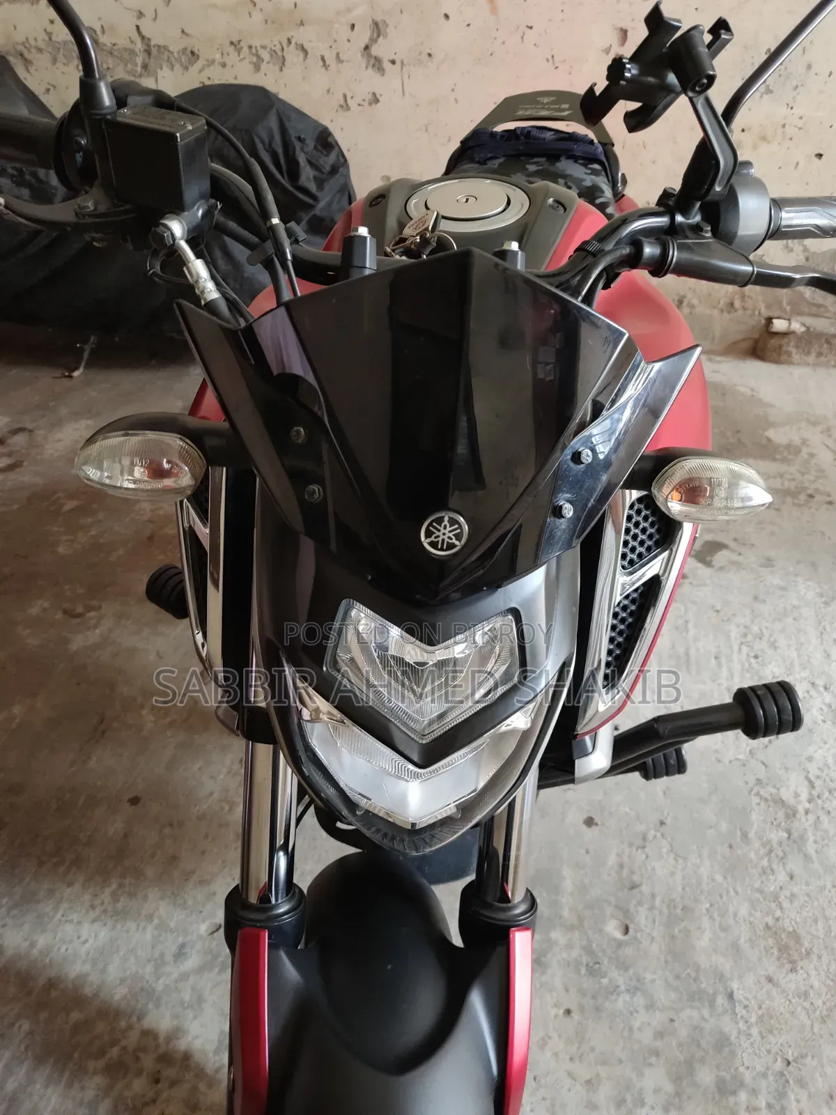 Yamaha FZ 2023 Red