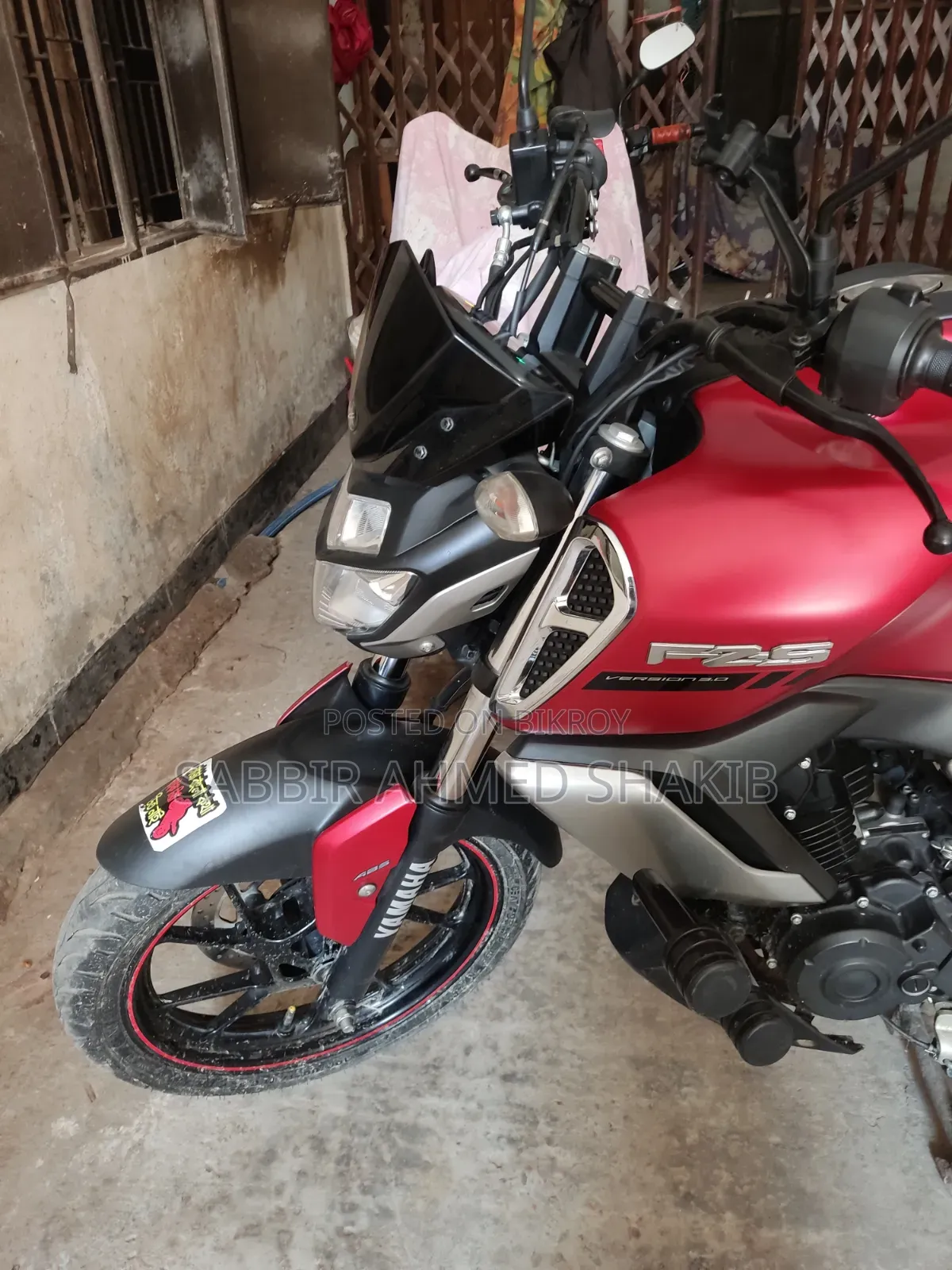 Yamaha FZ 2023 Red