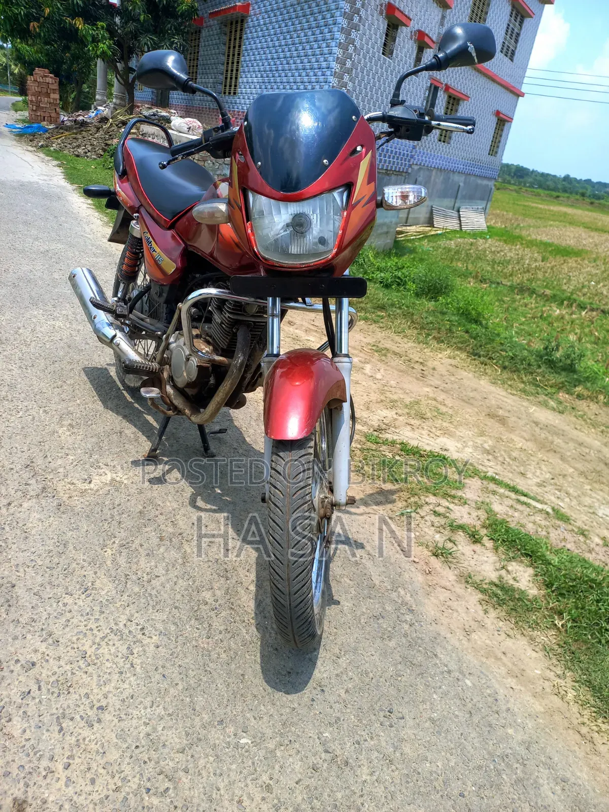 Bajaj 2004 Red