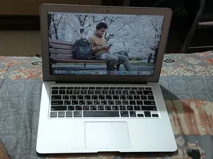 Laptop Apple MacBook Air 2013 4GB Intel Core I5 HDD 128GB