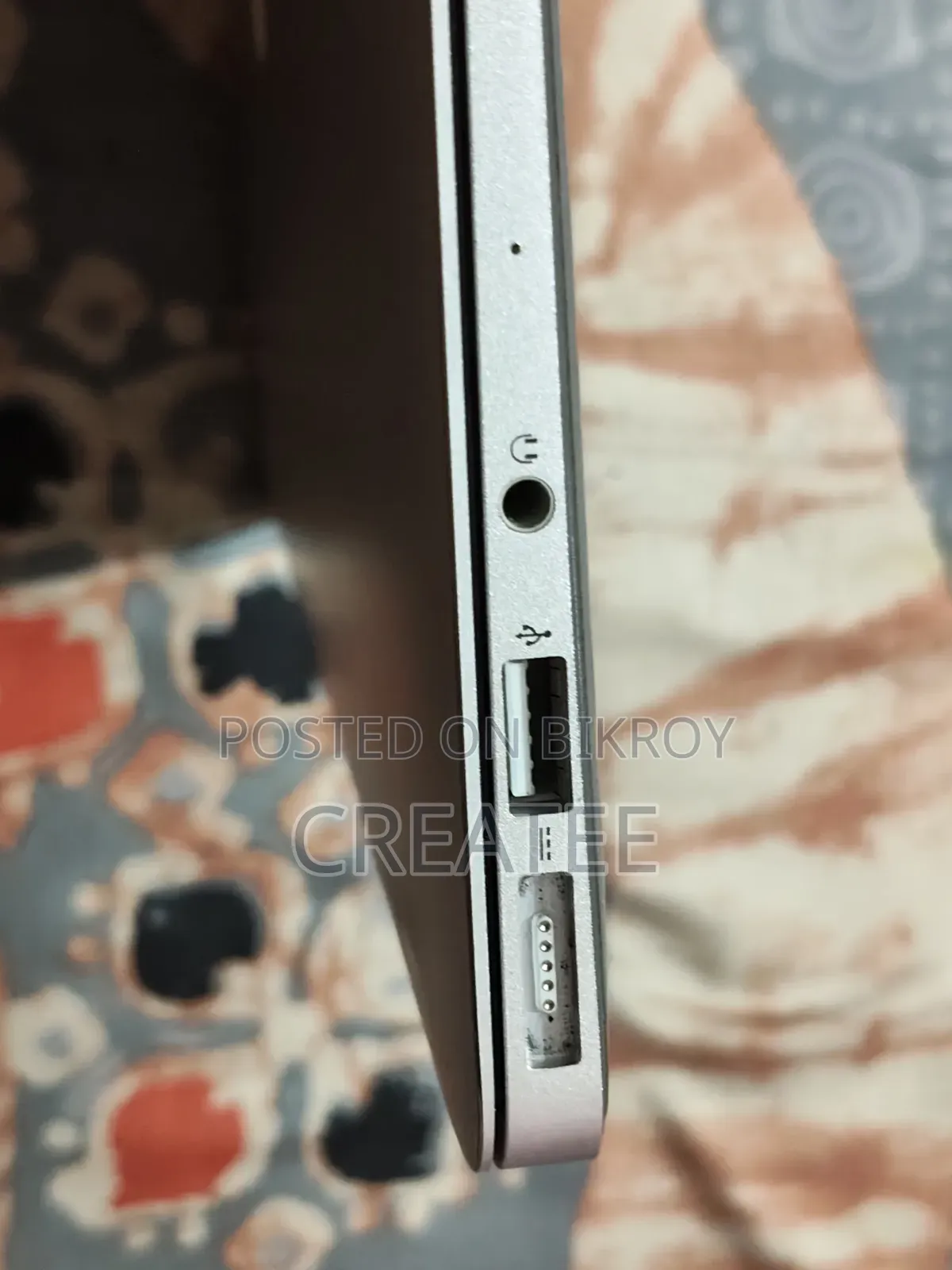 Laptop Apple MacBook Air 2013 4GB Intel Core I5 HDD 128GB