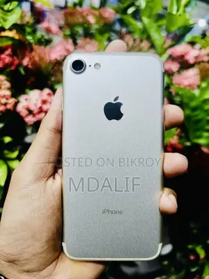 Apple iPhone 7 32 GB Silver