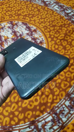 টেকনো স্পার্ক ৭ ৬৪ জিবি কালো