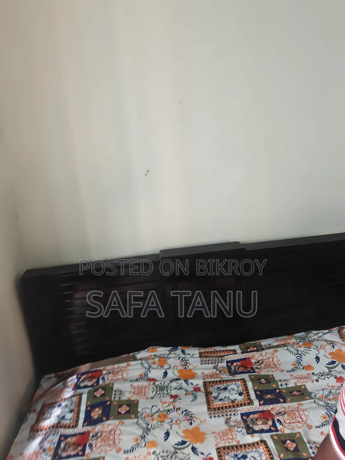 খাট বিক্রি করতে চাই