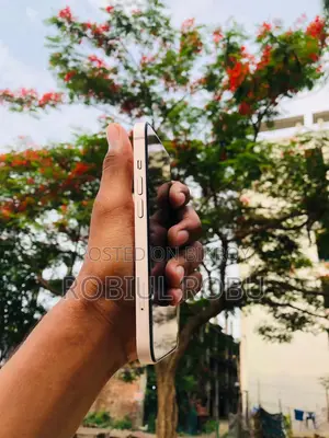 Apple iPhone 13 128 GB Pink