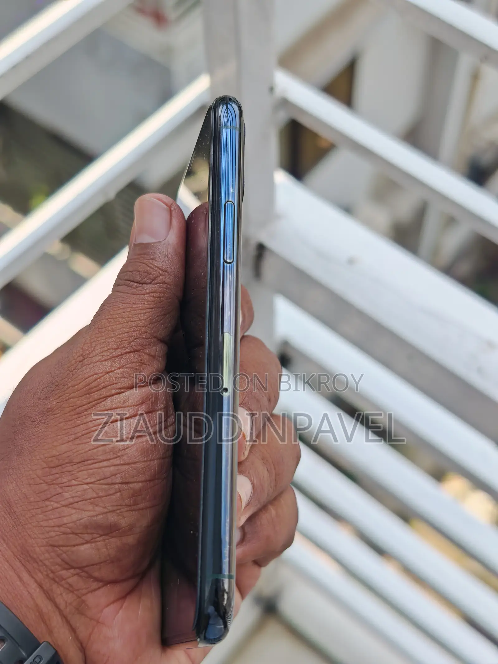 অ্যাপল আইফোন ১১ প্রো ২৫৬ জিবি সবুজ