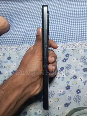 iQOO Z9x 128 GB Black