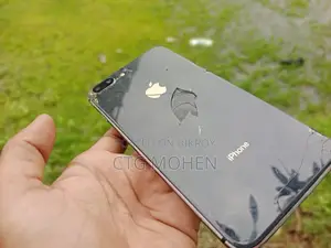 Apple iPhone 8 Plus 64 GB Black