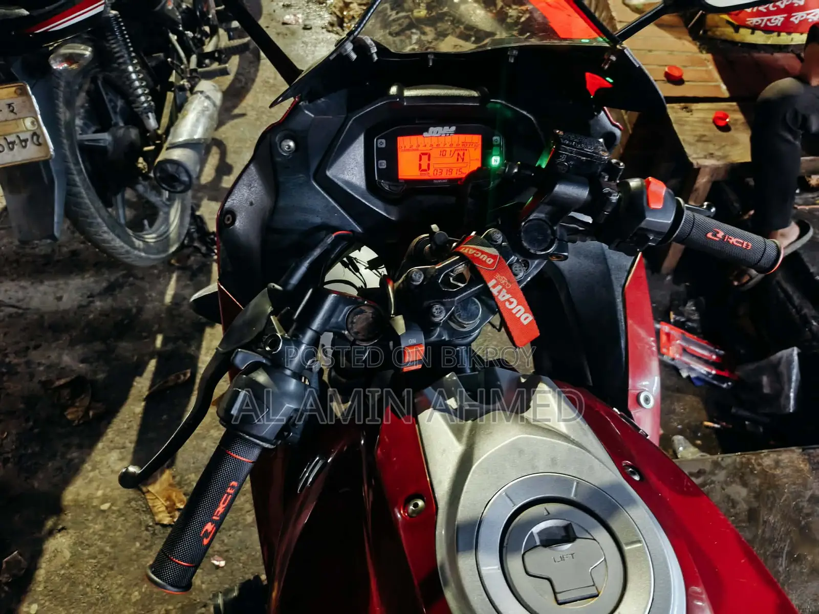Suzuki Gixxer SF 2019 Red