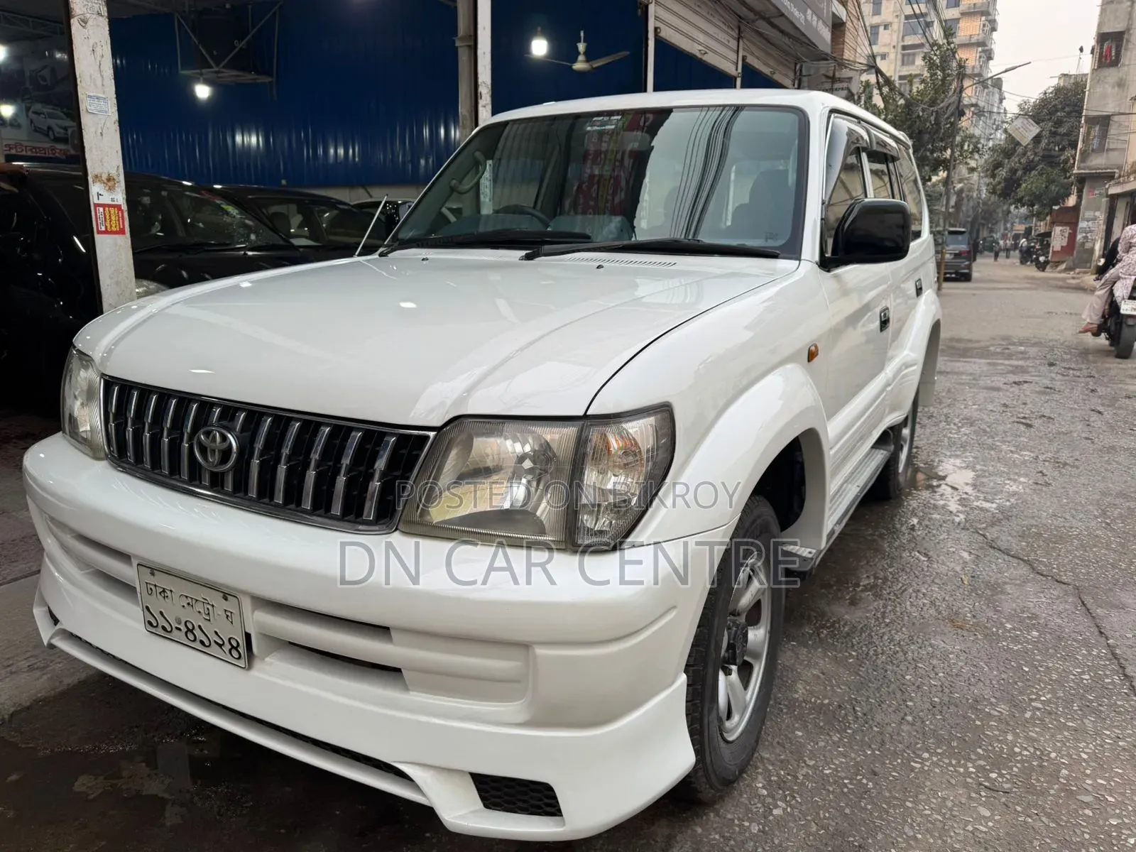 Toyota Land Cruiser Prado 4.0 Petrol TX-L 2002 Pearl