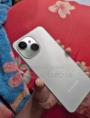 Tecno ১২৮ জিবি সাদা