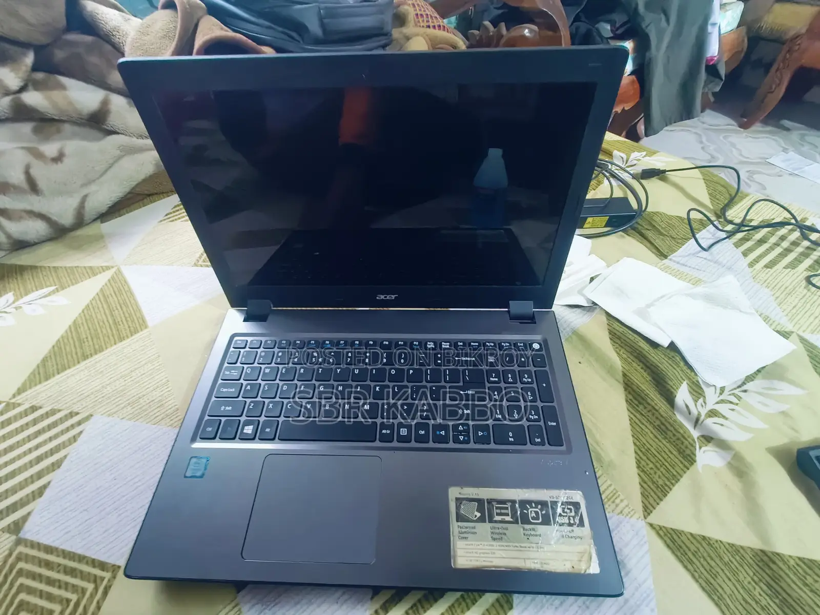 Laptop Acer Aspire V3-575g 8GB Intel Core I5 HDD+SSD 1T