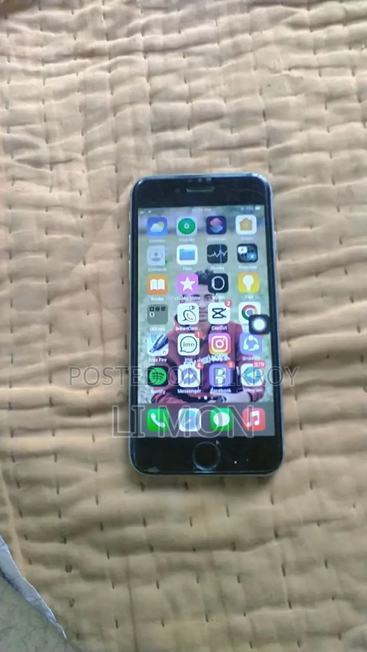 Apple iPhone 6s 64 GB Silver